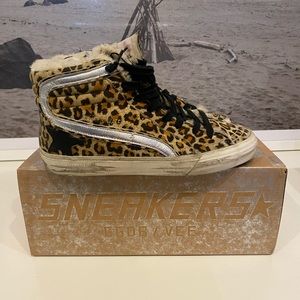 Golden goose slides, shearling inside